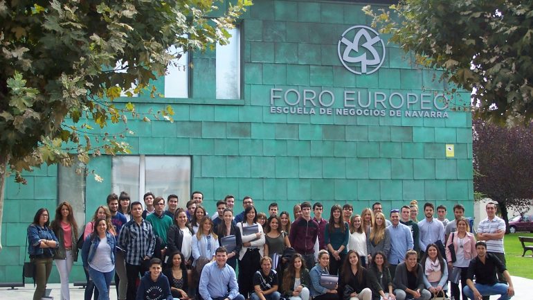 Alumnos Grados Foro Europeo 2016-2017