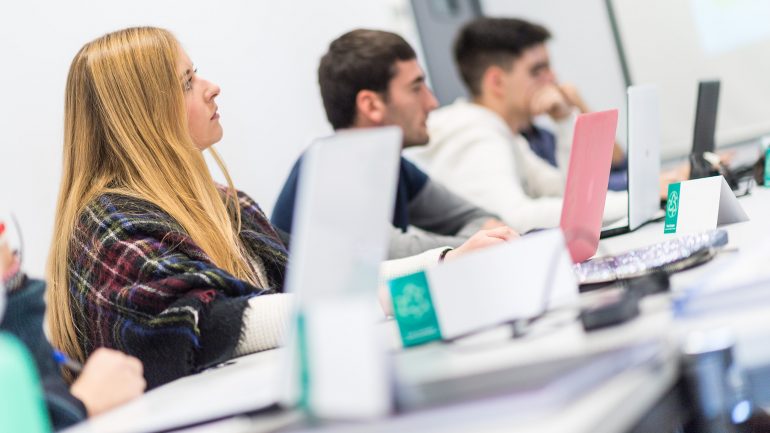 Alumnos Grado Turismo Foro Europeo