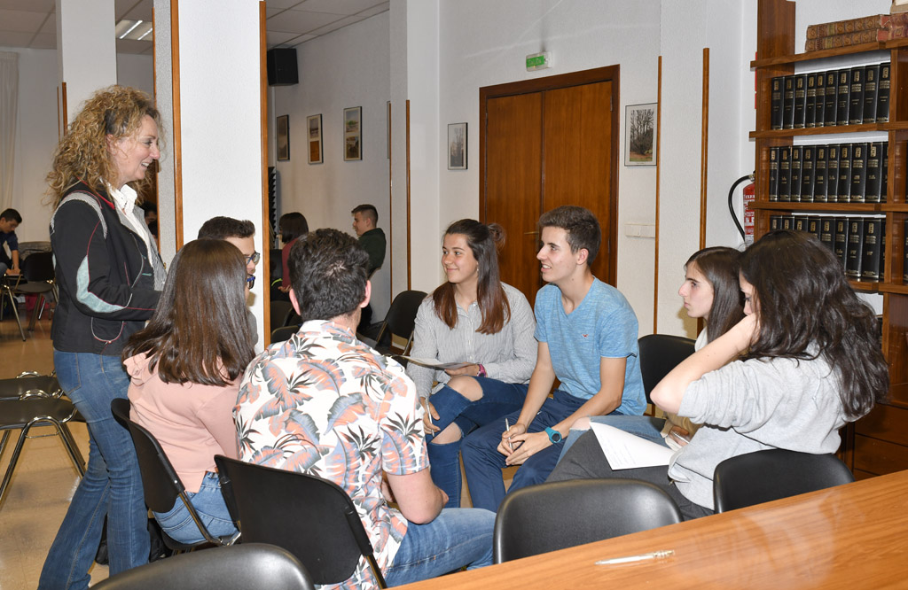 Imagen de la noticia Acercando el emprendimiento al colegio Luis Amigó