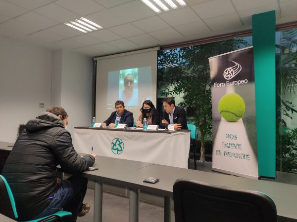 Imagen de la noticia Foro Europeo impartirá el primer Curso Superior de Dirección Deportiva para clubes