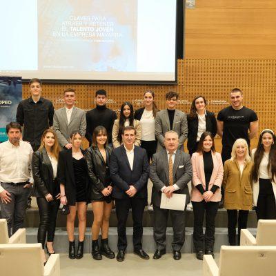 Imagen de la noticia Los estudiantes de Foro Europeo plantean a la empresa navarra las ‘claves para atraer y retener el talento joven’